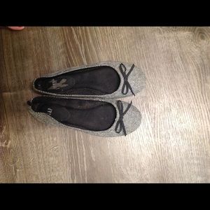 Black and white flats